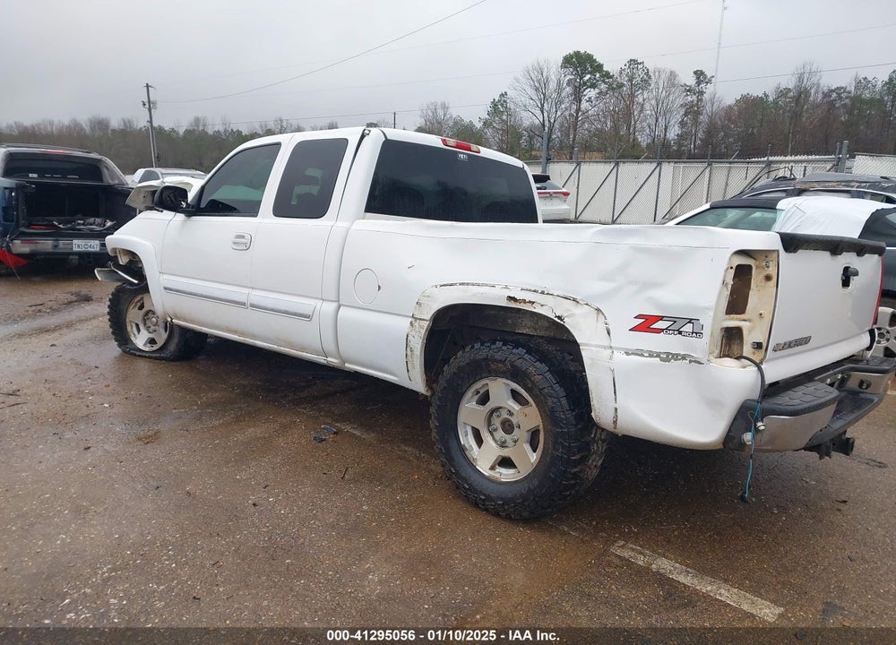 2007 CHEVROLET SILVERADO VIN: 1GCEK19B07Z184324