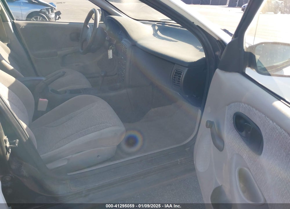 2000 SATURN SW2 VIN: 1G8ZN8278YZ202958