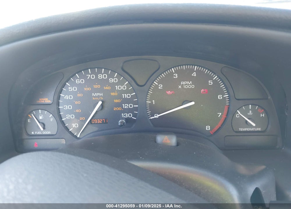 2000 SATURN SW2 VIN: 1G8ZN8278YZ202958