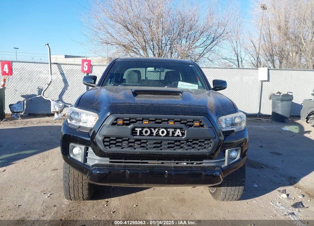 2017 TOYOTA TACOMA VIN: 3TMAZ5CN0HM039064