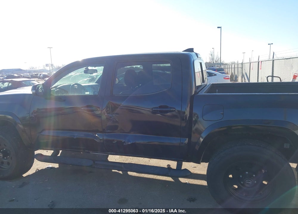 2017 TOYOTA TACOMA VIN: 3TMAZ5CN0HM039064