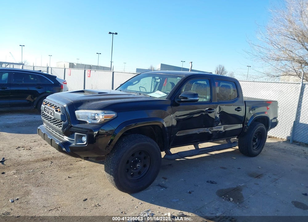 2017 TOYOTA TACOMA VIN: 3TMAZ5CN0HM039064