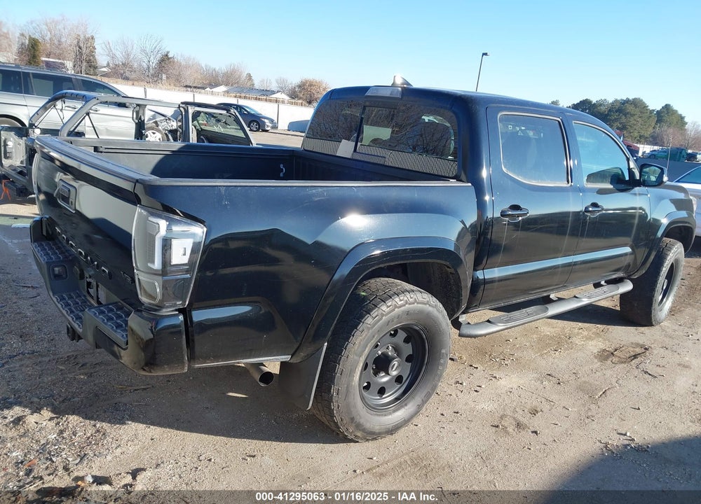 2017 TOYOTA TACOMA VIN: 3TMAZ5CN0HM039064