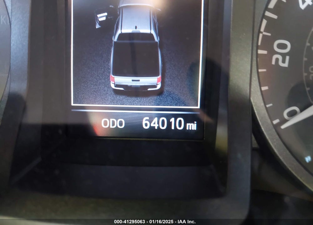 2017 TOYOTA TACOMA VIN: 3TMAZ5CN0HM039064