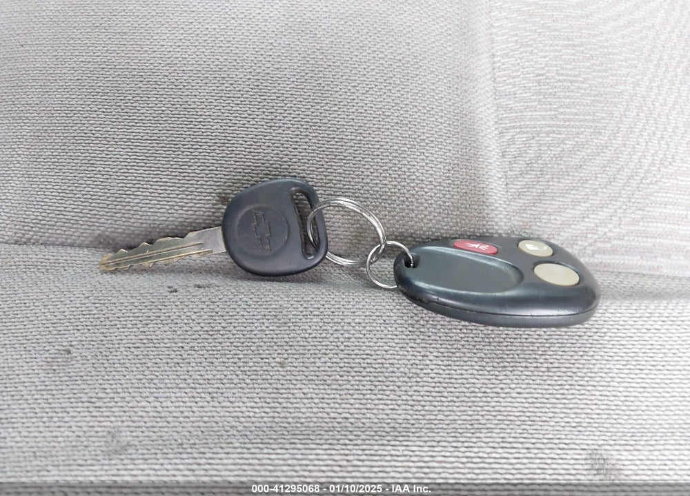 2006 CHEVROLET TRAILBLAZER LS VIN: 1GNDT13S462134560