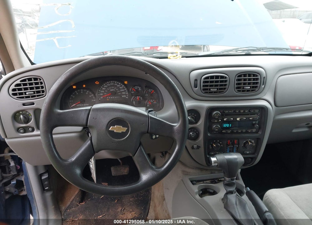 2006 CHEVROLET TRAILBLAZER LS VIN: 1GNDT13S462134560