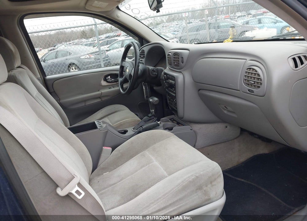 2006 CHEVROLET TRAILBLAZER LS VIN: 1GNDT13S462134560