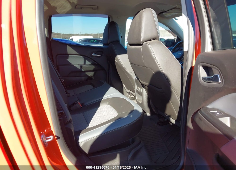 2019 CHEVROLET COLORADO VIN: 1GCGTDEN8K1129652