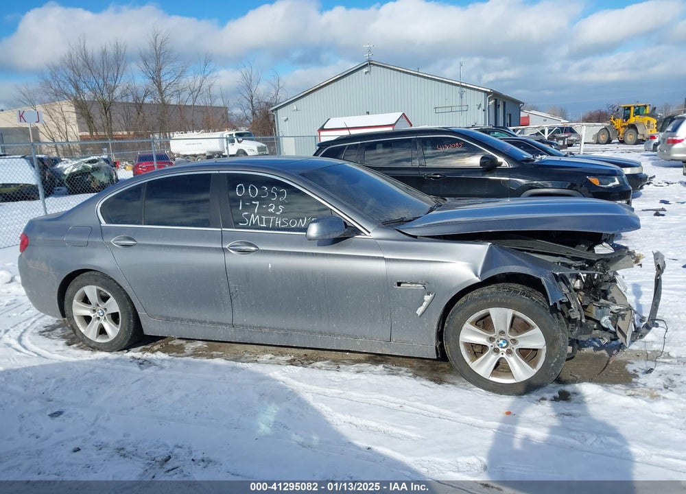 2013 BMW 528I VIN: WBAXH5C53DD114176