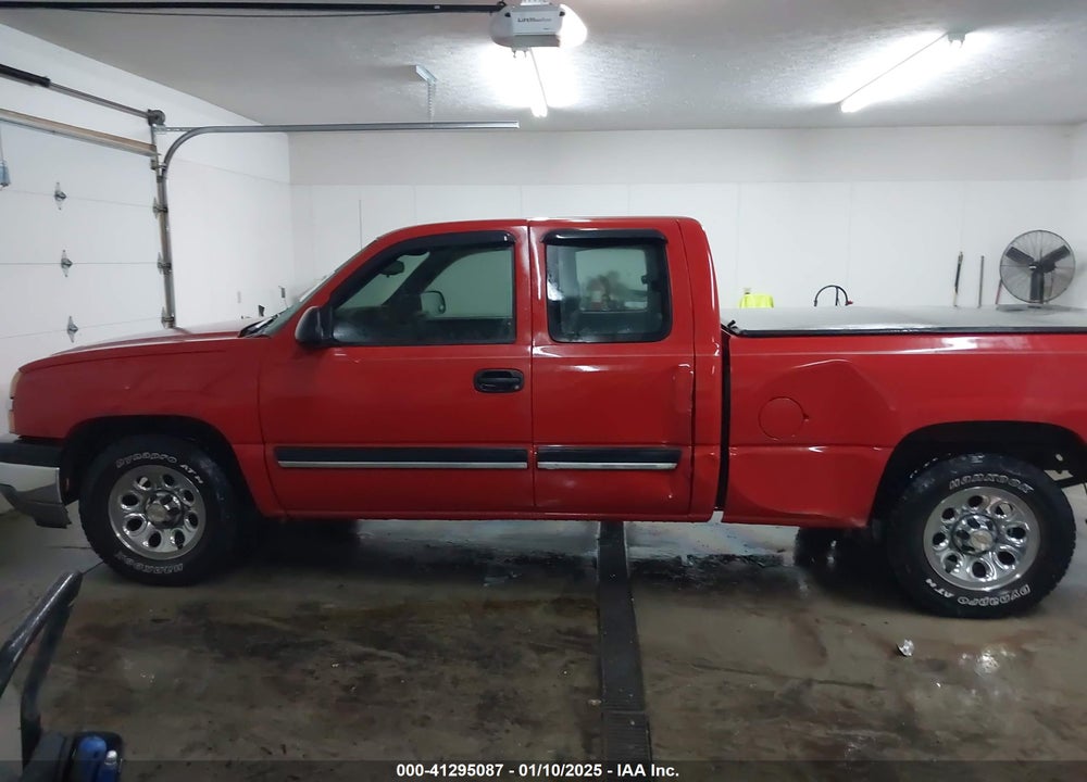 2005 CHEVROLET SILVERADO 1500 VIN: 2GCEC19T251135766