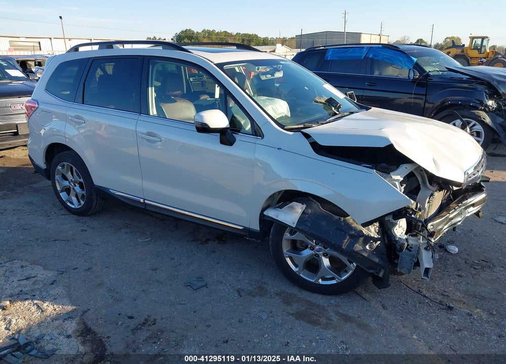 2017 SUBARU FORESTER 2.5I TOURING VIN: JF2SJAWC6HH564120