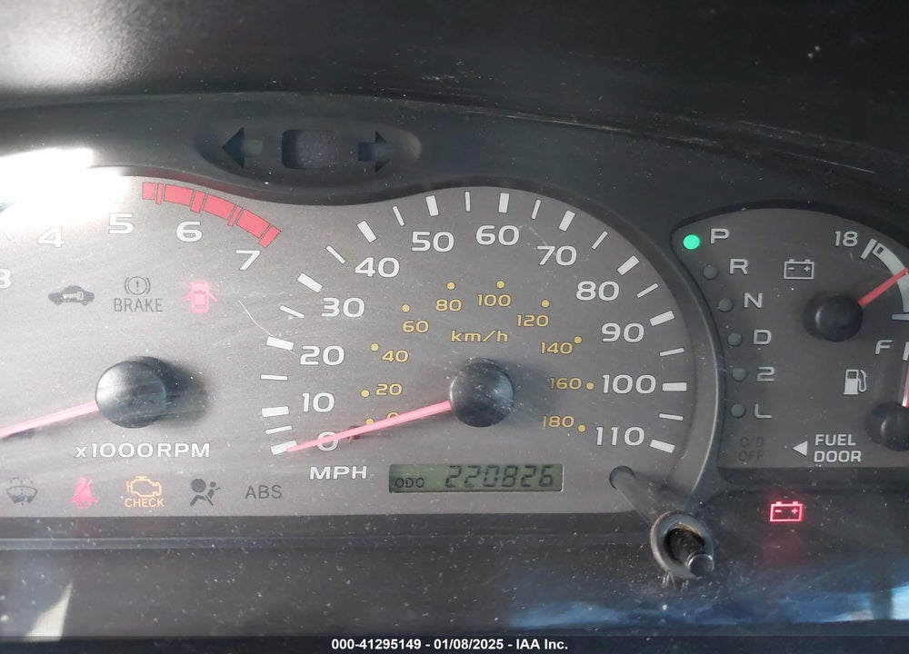 2004 TOYOTA SEQUOIA SR5 V8 VIN: 5TDZT34A94S230576