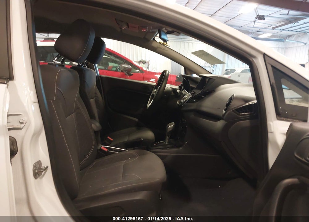 2019 FORD FIESTA VIN: 3FADP4BJXKM150309