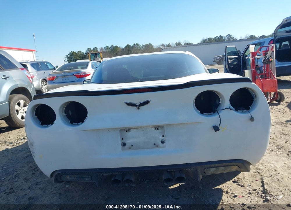 2008 CHEVROLET CORVETTE VIN: 1G1YY25W885134380