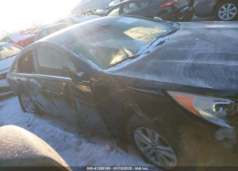 2013 HYUNDAI SONATA GLS VIN: 5NPEB4AC5DH734349