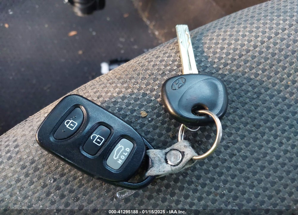 2013 HYUNDAI SONATA GLS VIN: 5NPEB4AC5DH734349