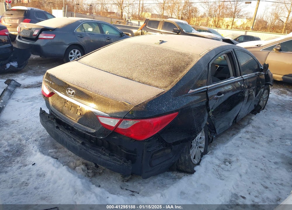 2013 HYUNDAI SONATA GLS VIN: 5NPEB4AC5DH734349