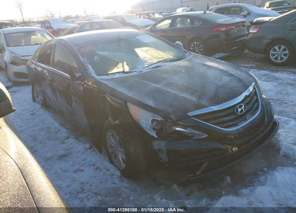 2013 HYUNDAI SONATA GLS VIN: 5NPEB4AC5DH734349