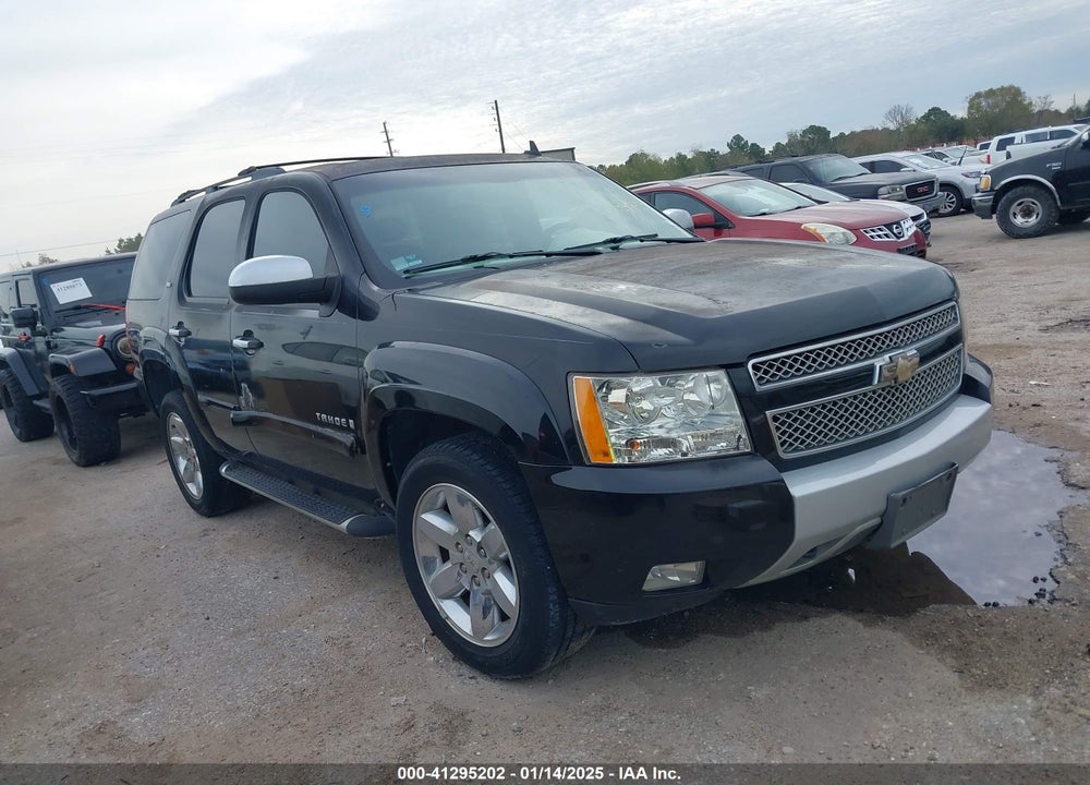 2008 CHEVROLET TAHOE LT VIN: 1GNFC13068R250019