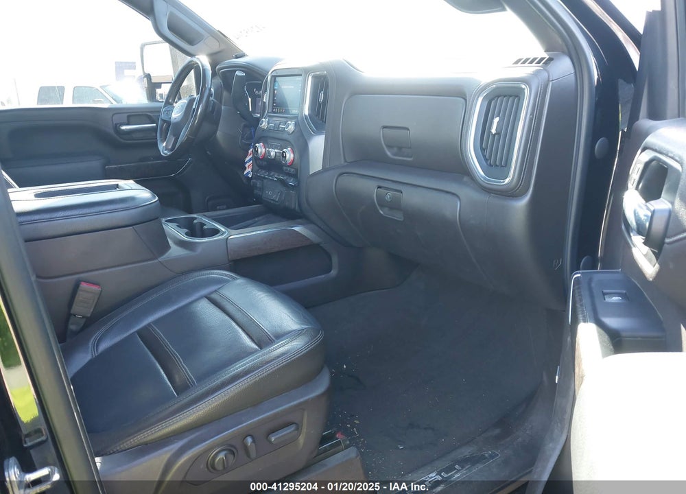 2020 GMC SIERRA 2500HD 4WD  STANDARD BED DENALI VIN: 1GT49REY0LF274312