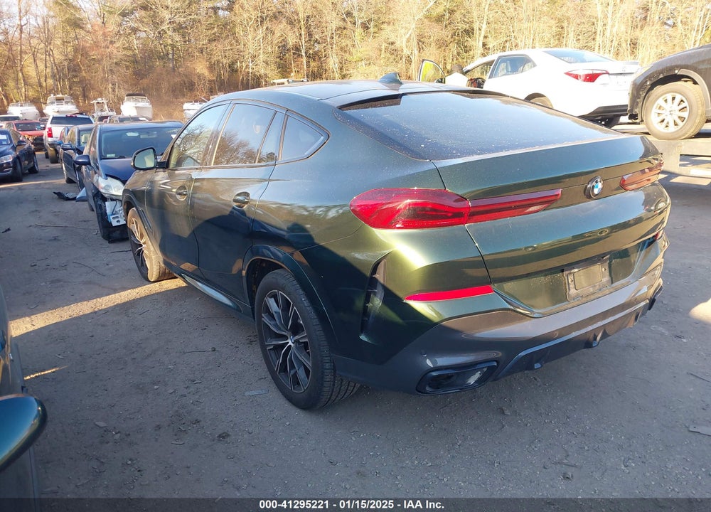 2022 BMW X6 XDRIVE40I VIN: 5UXCY6C01N9K27445
