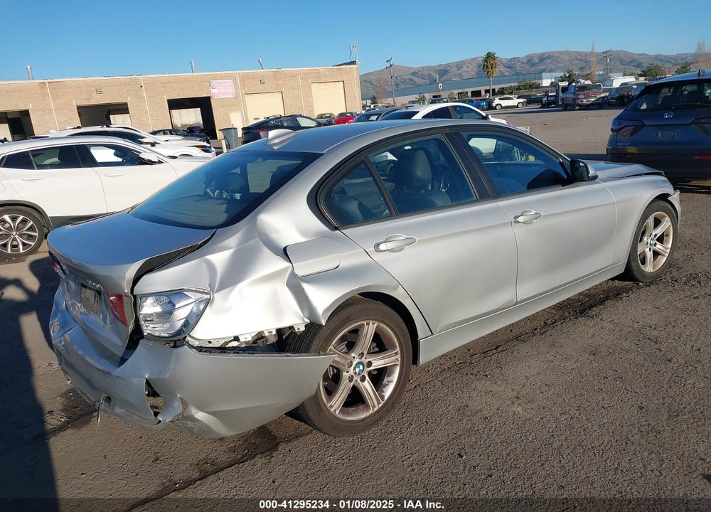 2013 BMW 320I VIN: WBA3B1C53DK129703