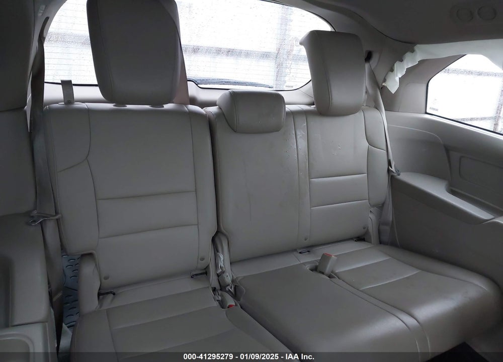 2016 HONDA ODYSSEY EX-L VIN: 5FNRL5H6XGB053739