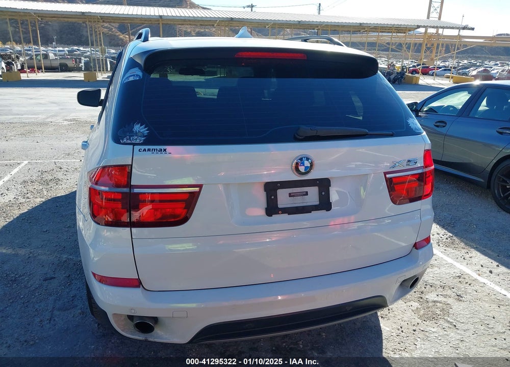 2013 BMW X5 XDRIVE35I/XDRIVE35I PREMIUM/XDRIVE35I SPORT ACTIVITY VIN: 5UXZV4C55D0G52126