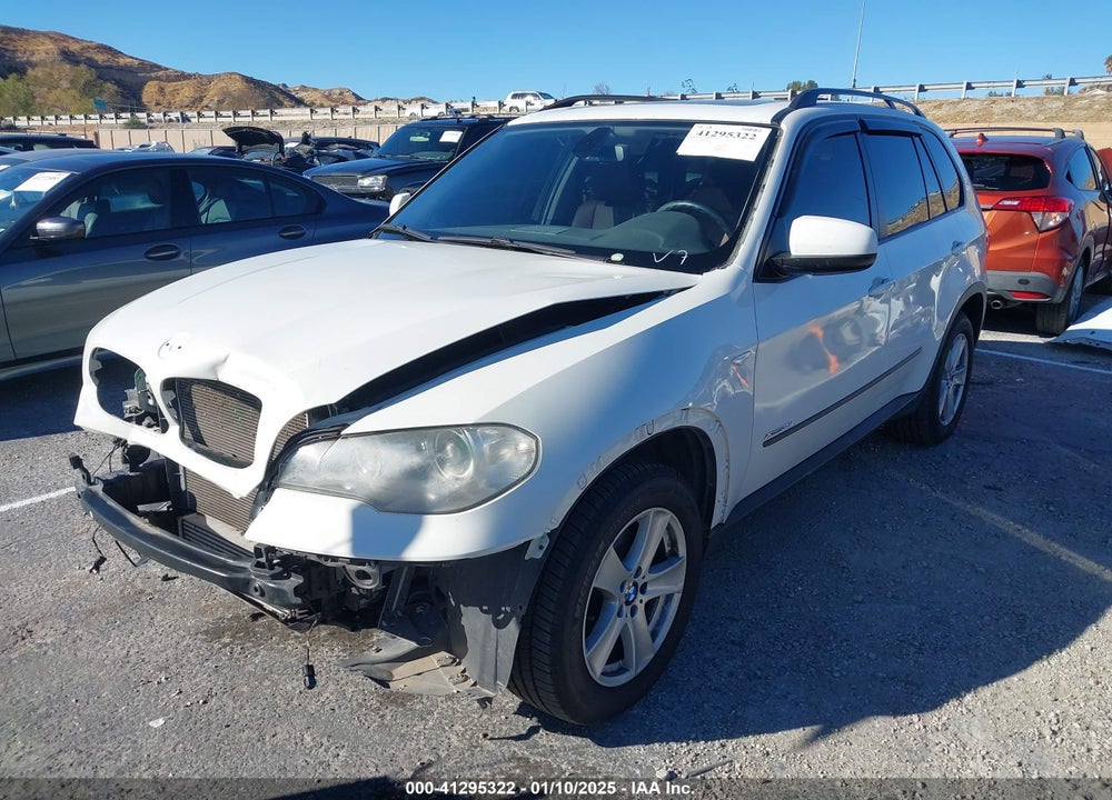 2013 BMW X5 XDRIVE35I/XDRIVE35I PREMIUM/XDRIVE35I SPORT ACTIVITY VIN: 5UXZV4C55D0G52126