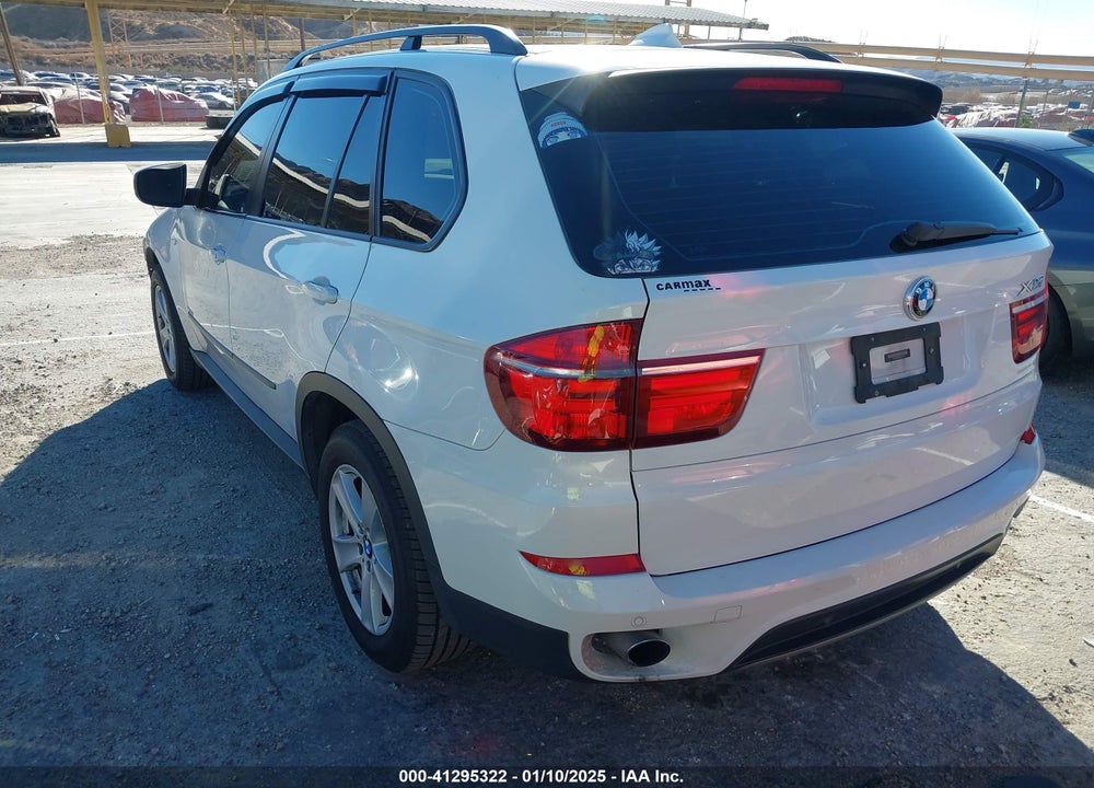 2013 BMW X5 XDRIVE35I/XDRIVE35I PREMIUM/XDRIVE35I SPORT ACTIVITY VIN: 5UXZV4C55D0G52126