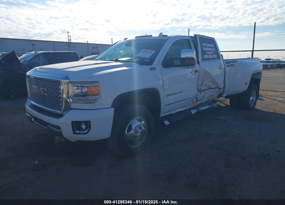 2015 GMC SIERRA 3500HD DENALI VIN: 1GT424E83FF530941