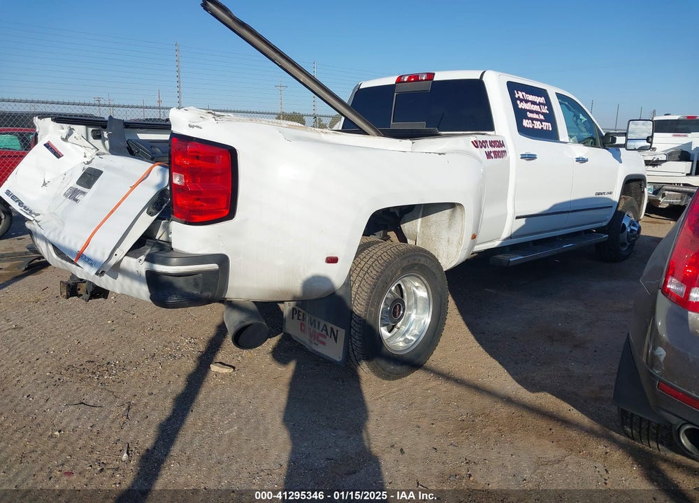 2015 GMC SIERRA 3500HD DENALI VIN: 1GT424E83FF530941