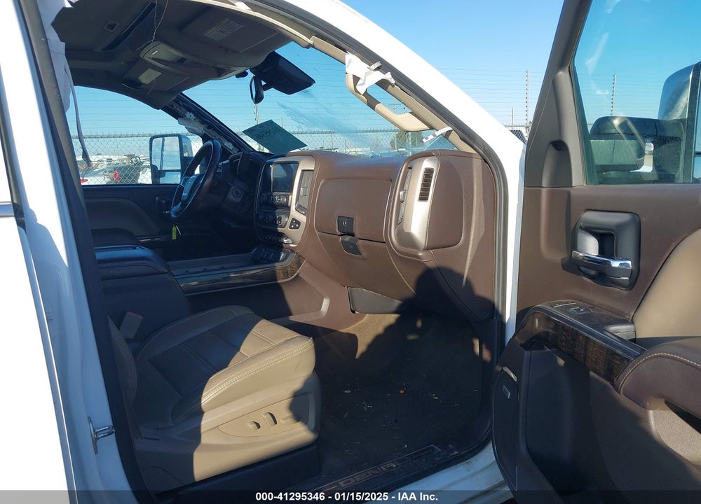 2015 GMC SIERRA 3500HD DENALI VIN: 1GT424E83FF530941