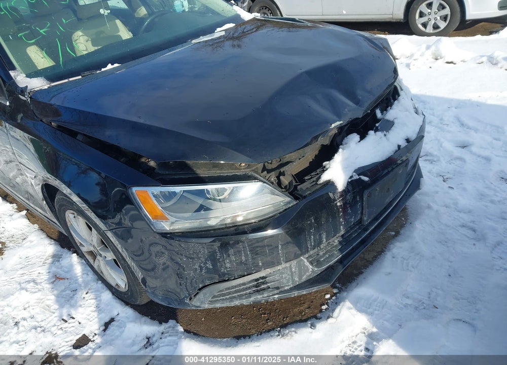 2013 VOLKSWAGEN JETTA 2.5L SE VIN: 3VWDP7AJ0DM355537
