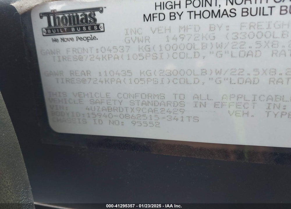 2009 FREIGHTLINER CHASSIS B2B VIN: 4UZABRDTX9CAE2429
