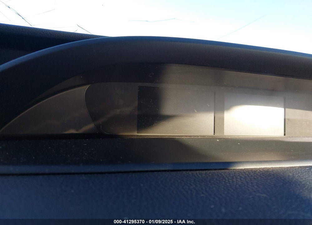2019 TOYOTA PRIUS VIN: JTDKARFU5K3098982
