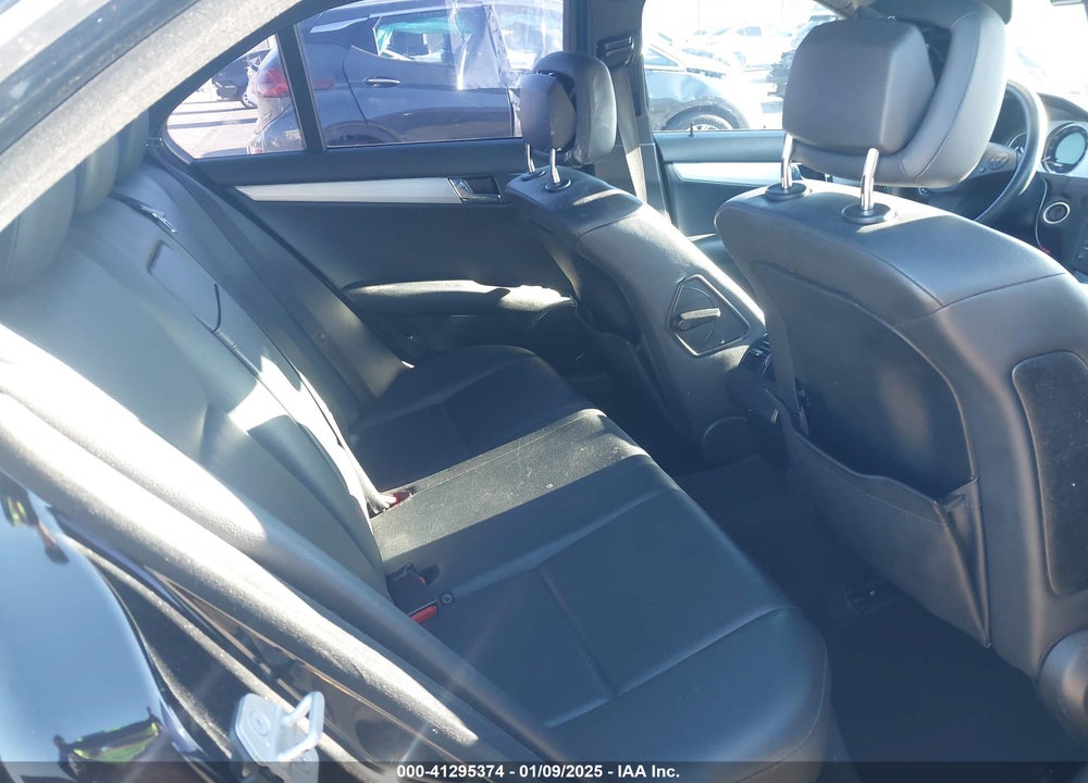 2008 MERCEDES-BENZ C VIN: WDDGF54X58F057584