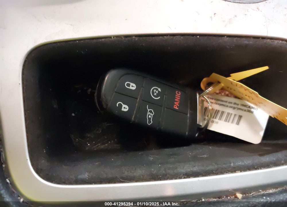 2015 JEEP GRAND CHEROKEE ALTITUDE VIN: 1C4RJFAG0FC181885