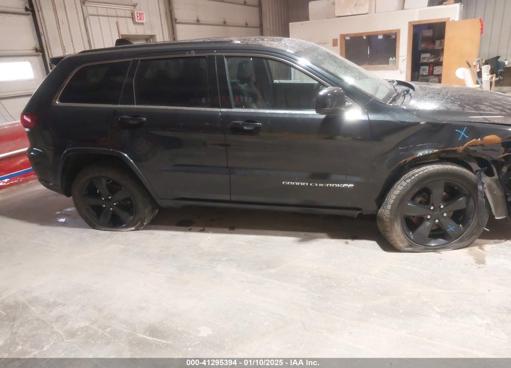 2015 JEEP GRAND CHEROKEE ALTITUDE VIN: 1C4RJFAG0FC181885