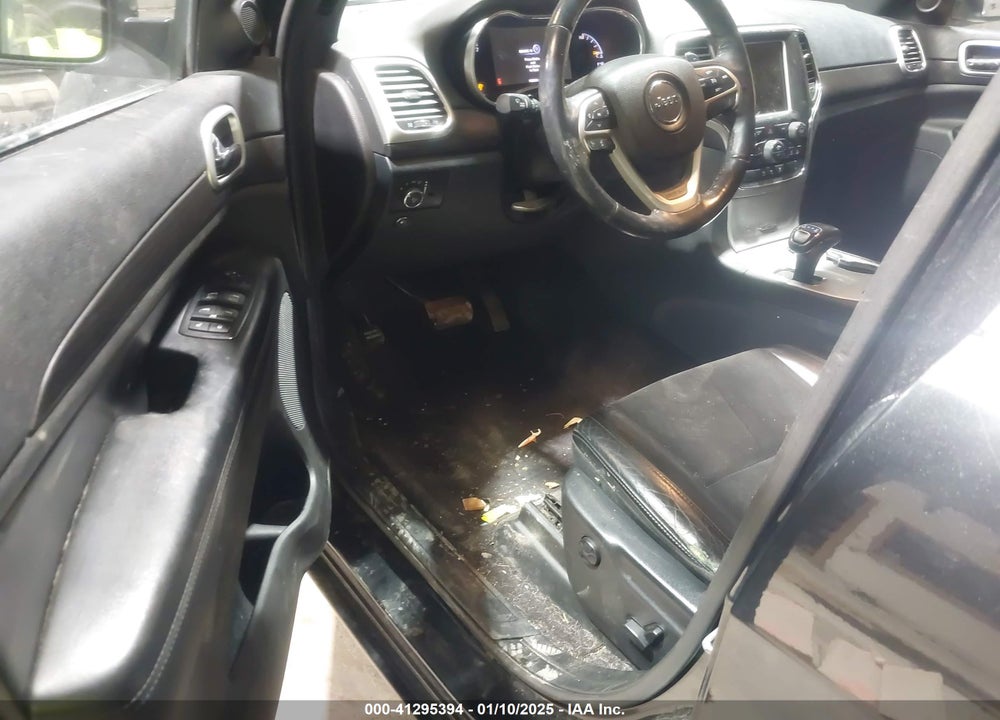 2015 JEEP GRAND CHEROKEE ALTITUDE VIN: 1C4RJFAG0FC181885