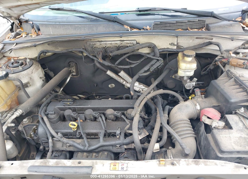 2010 FORD ESCAPE XLS VIN: 1FMCU0C70AKB03284