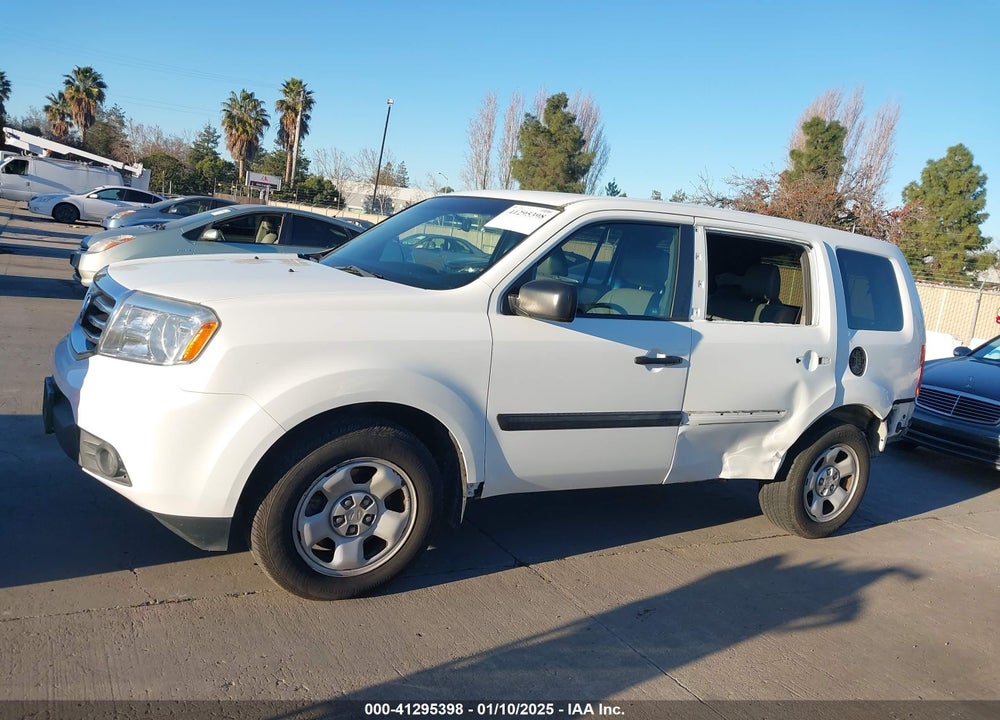 2012 HONDA PILOT LX VIN: 5FNYF3H26CB029680