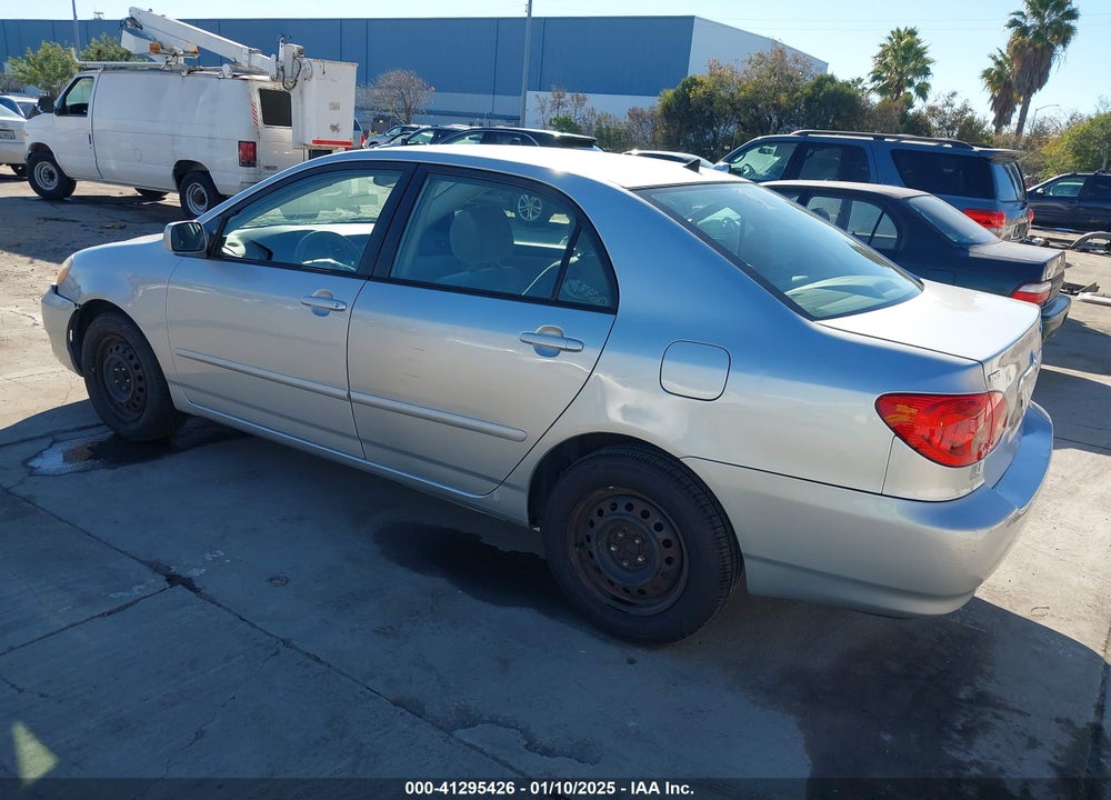 2005 TOYOTA COROLLA LE VIN: 1NXBR32EX5Z421941
