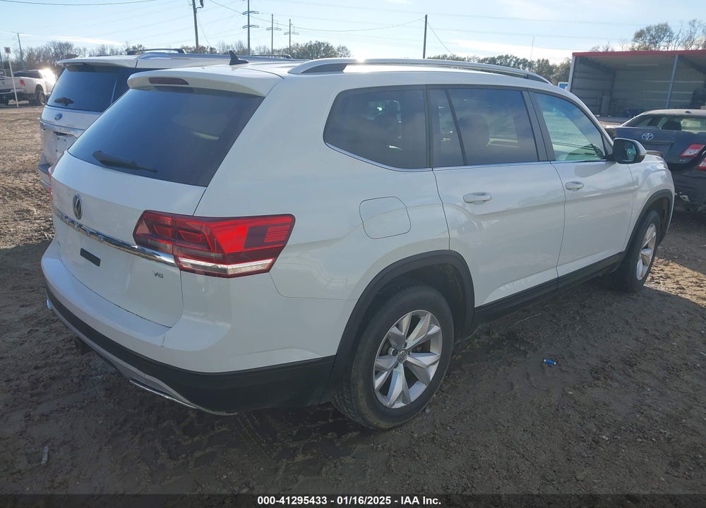 2018 VOLKSWAGEN ATLAS 3.6L V6 SE VIN: 1V2CR2CA8JC545817