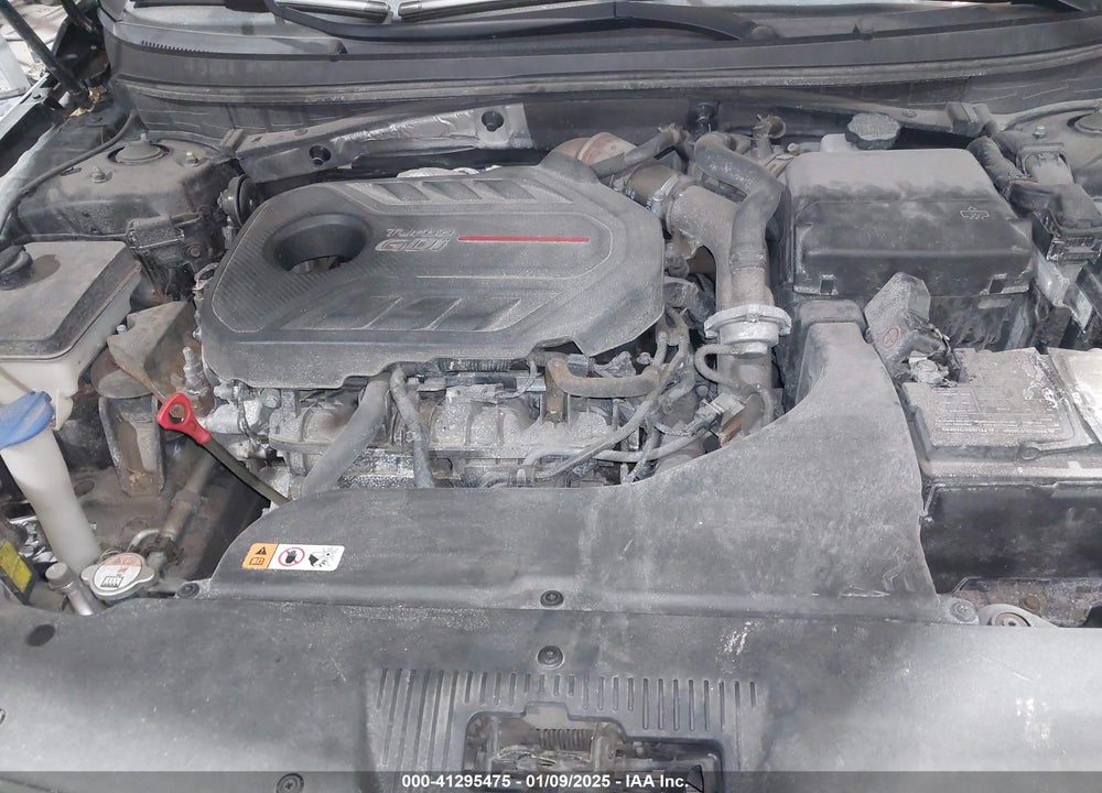 2015 HYUNDAI SONATA SPORT 2.0T VIN: 5NPE34AB3FH156923