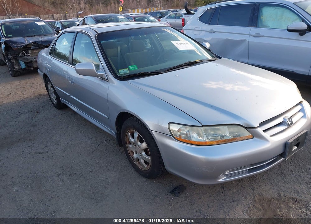 2002 HONDA ACCORD 2.3 EX/2.3 SE VIN: 1HGCG66872A146838