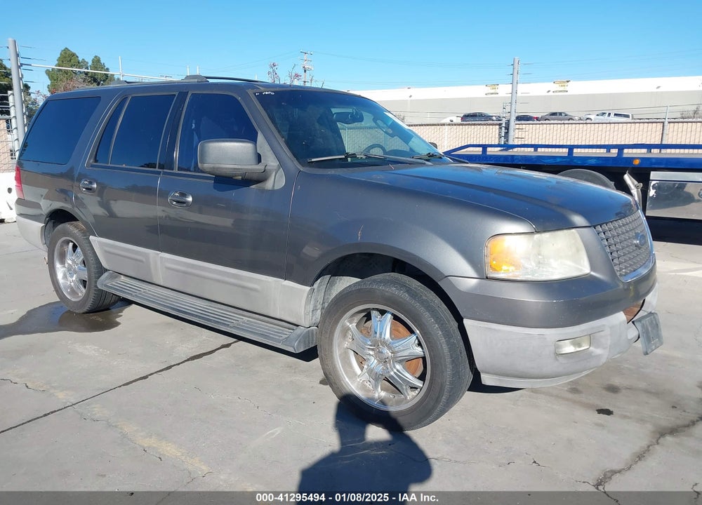 2003 FORD EXPEDITION XLT VIN: 1FMRU15W13LA29181