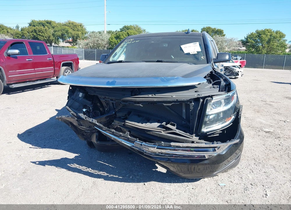 2015 CHEVROLET SUBURBAN 1500 LT VIN: 1GNSCJKC7FR559134