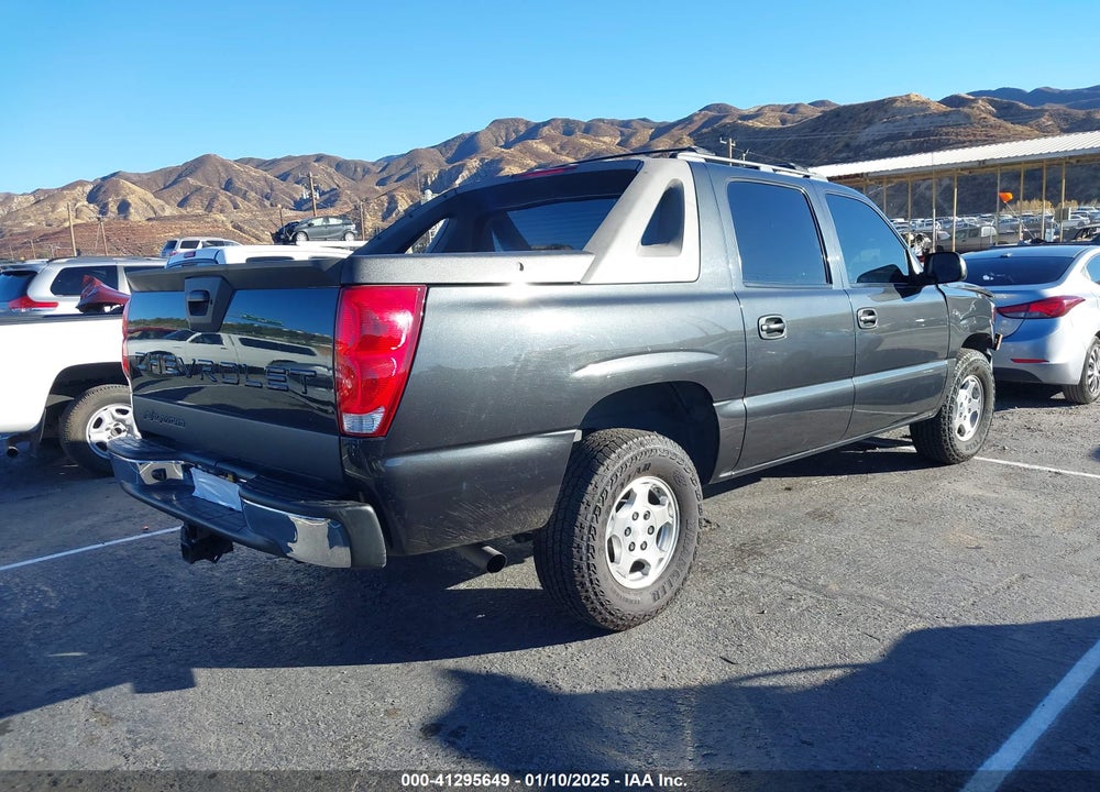 2006 CHEVROLET AVALANCHE 1500 LS VIN: 3GNEC12Z46G202351
