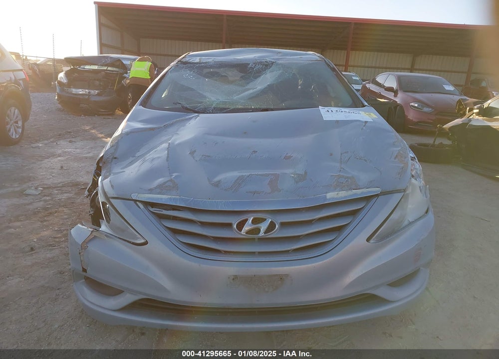 2012 HYUNDAI SONATA GLS VIN: 5NPEB4AC3CH475262